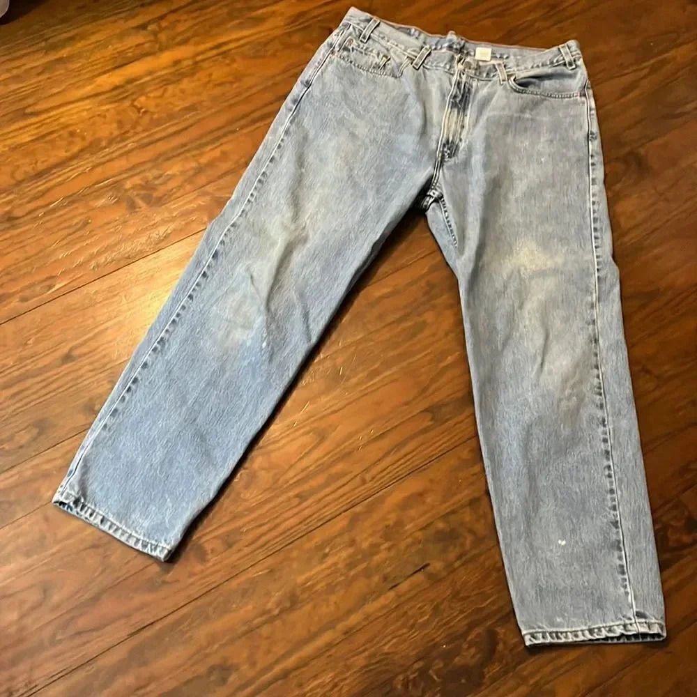 Levi’s relaxed fit 550 jeans 40 x 32. Well loved.